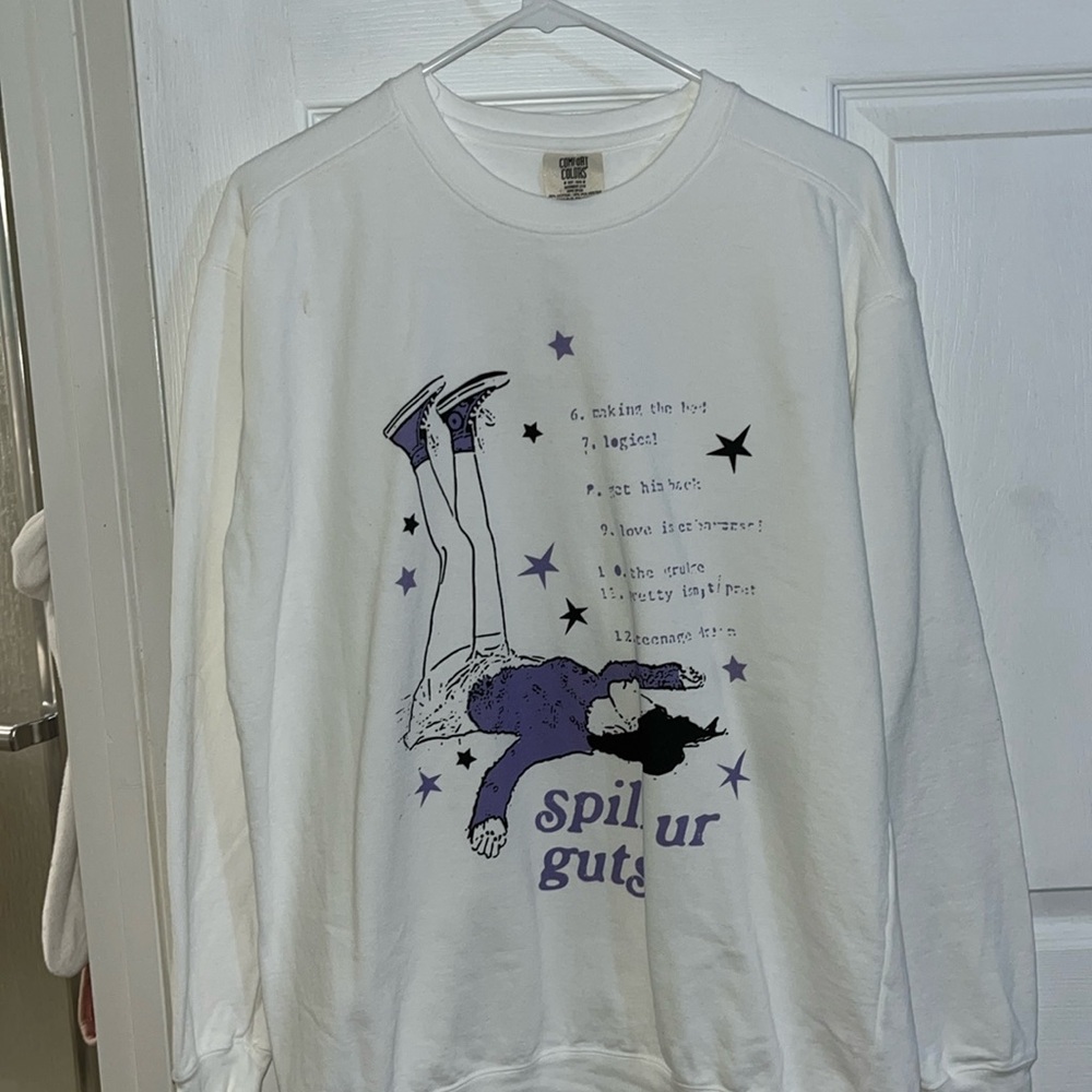 Olivia Rodrigo hoodie!
